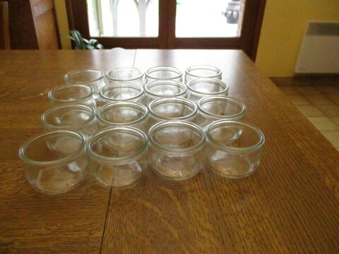 150 petits pot en verre hauteur 4,5 cm diamètre 6,5 cm 0 Mérignies (59)