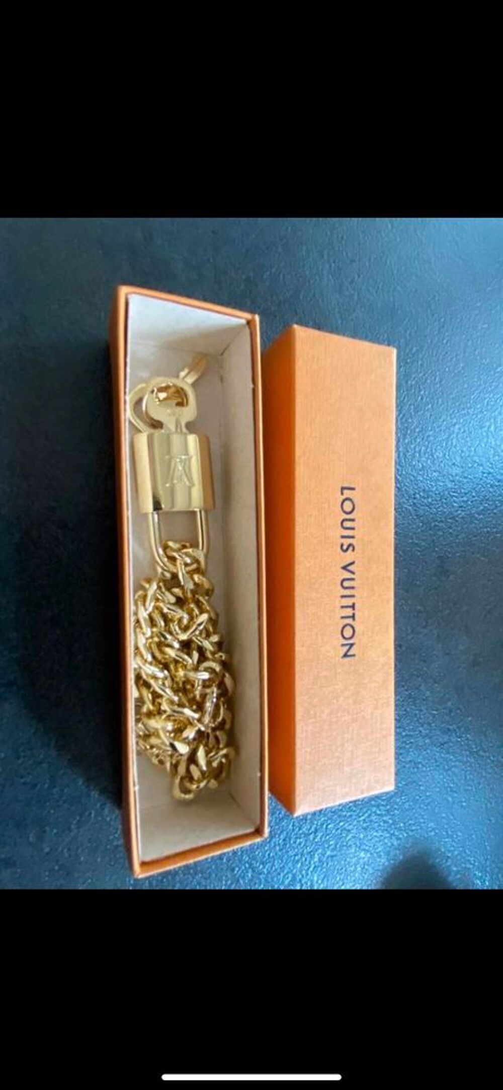 collier pendentif Bijoux et montres
