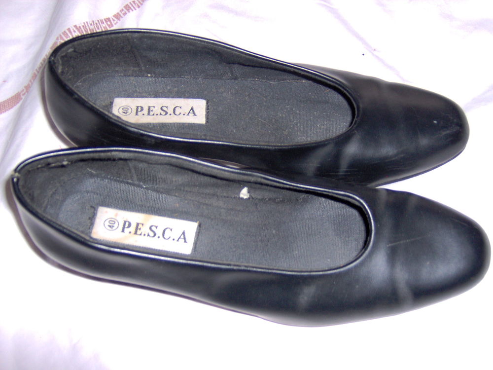 Escarpins noirs, 39, comme neufs Chaussures