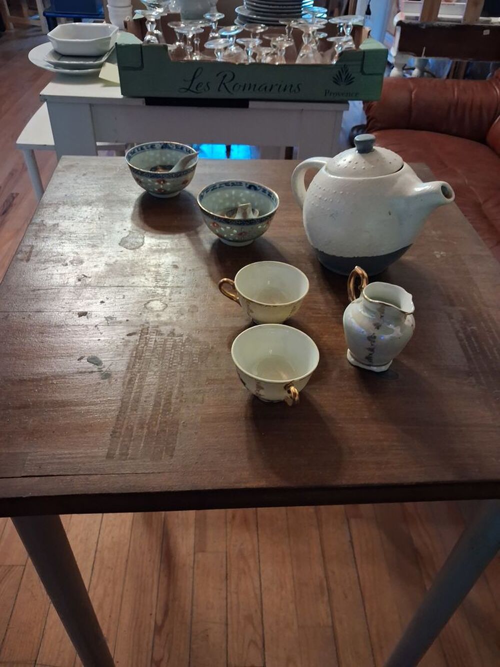 LOT VAISSELLE ET THEIERE Décoration