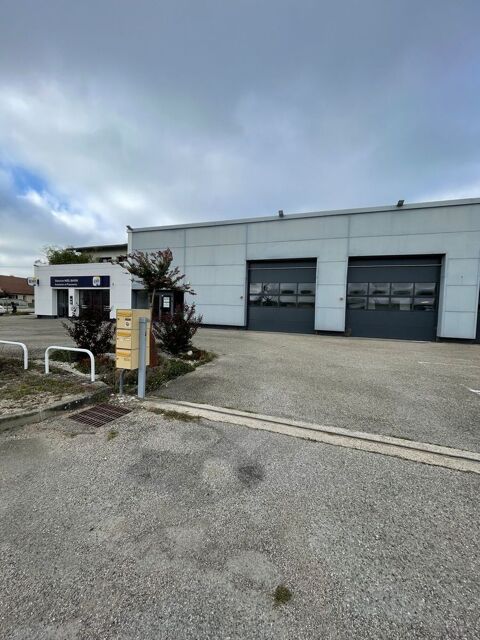  Atelier  louer 2 pices 180 m