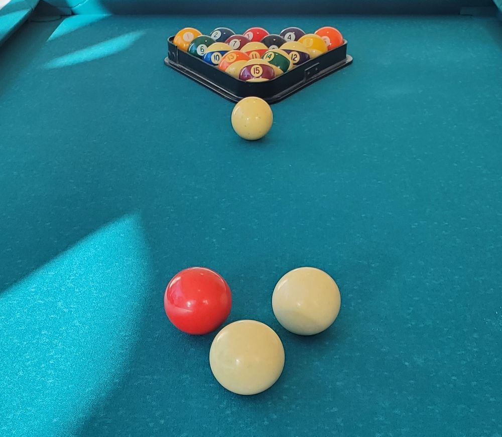 Billard mixte fran&ccedil;ais / am&eacute;ricain avec plateau Meubles