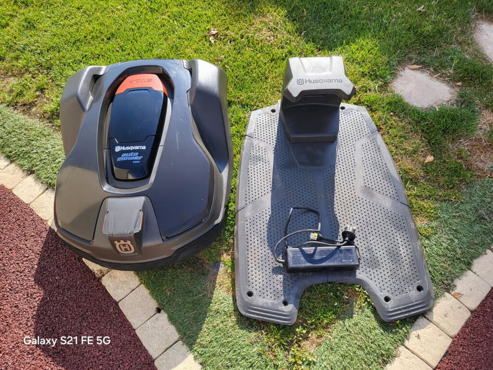 ROBOT DE TONTE HUSQVARNA 430X Jardin