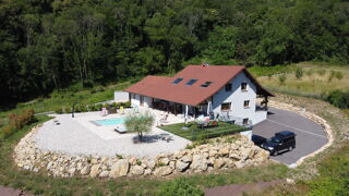  Villa  vendre 10 pices 272 m