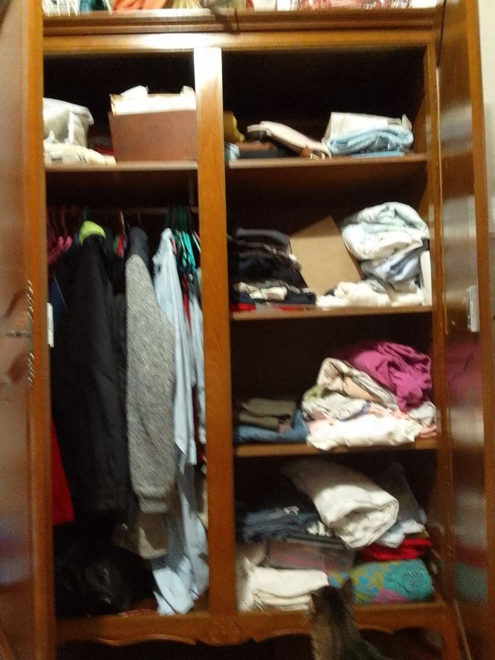 Armoire en merisiet Meubles