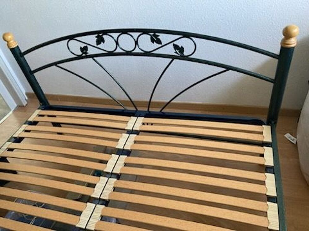 lit fer forger 140 cm x. 190 cm Meubles