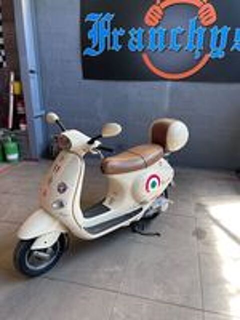 PIAGGIO 2001 occasion 69380 Ch&acirc;tillon