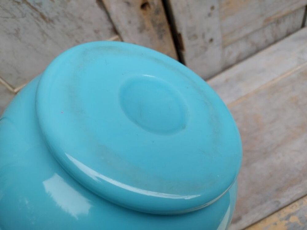 Grand Vase en Verre Opaline Bleue Charles X
Décoration