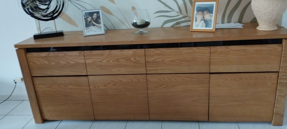 Buffet massif de chez Mobilier de France Meubles