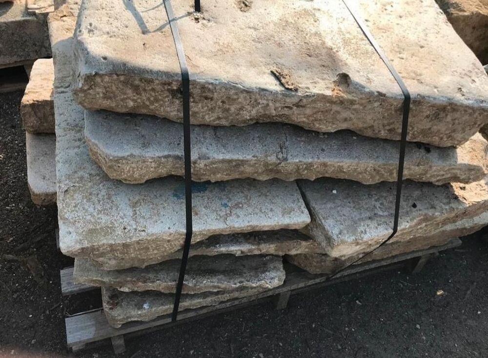 Cherche dalles rustique bossel&eacute;es Bricolage