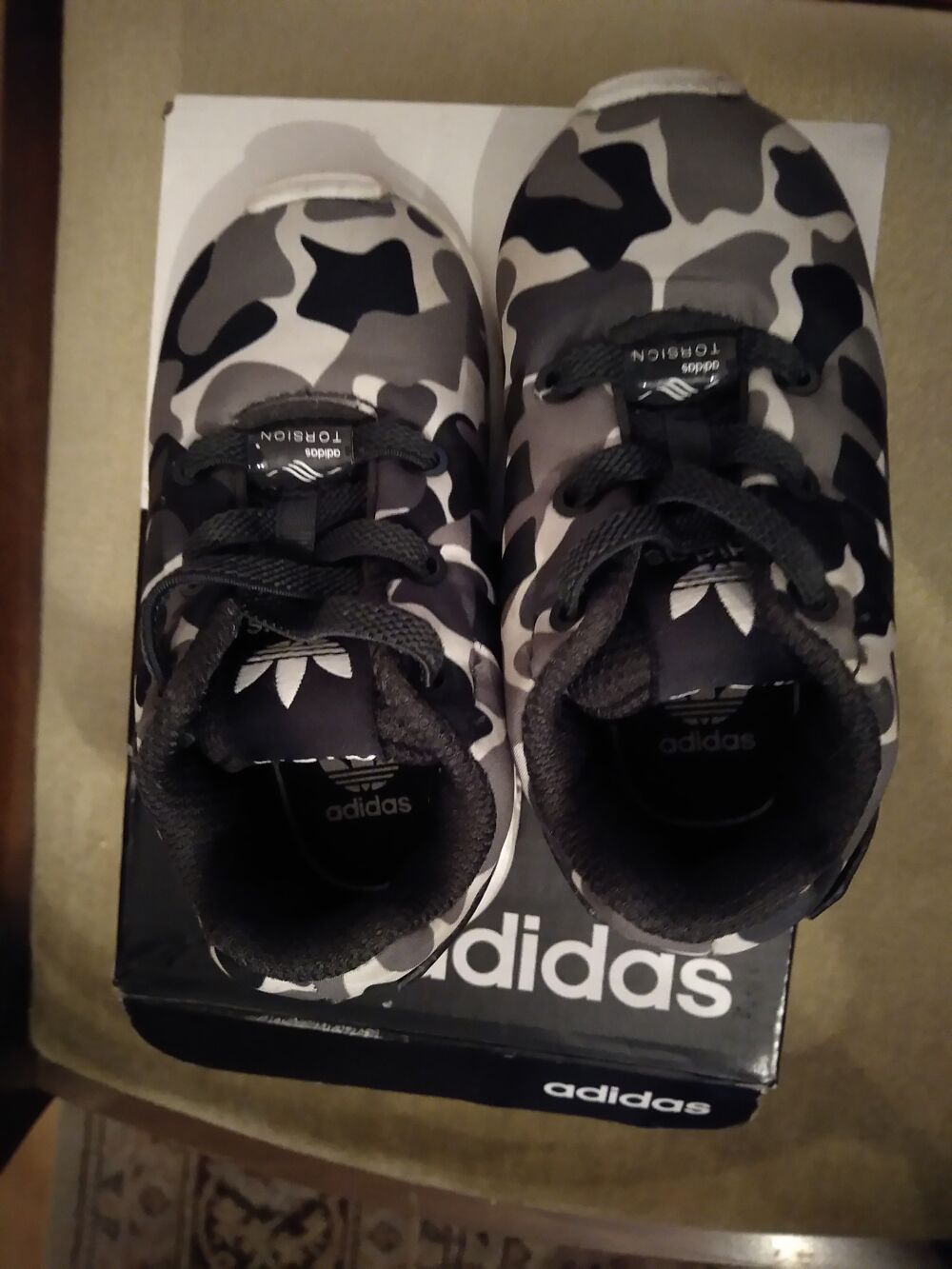 Tennis b&eacute;b&eacute; Adidas Chaussures enfants