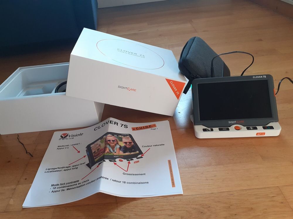 Loupe &eacute;lectronique pour seniors malvoyants &eacute;cran 7 pouces Matériel informatique