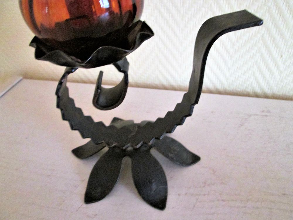 Bougeoirs en fer forg&eacute; noir Décoration