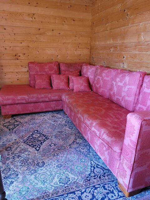 Canap tissu 300 Tourrettes-sur-Loup (06)