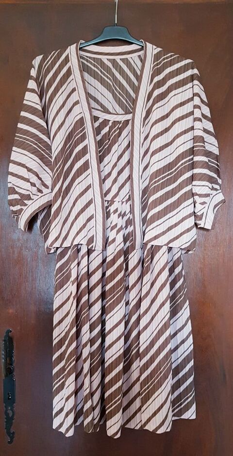 Ensemble en soie 25 Marignane (13)