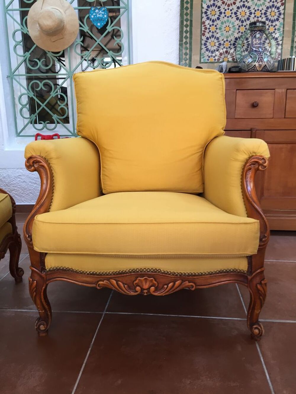 Occasion, ensemble canap&eacute; 3 places et 2 fauteuils Meubles