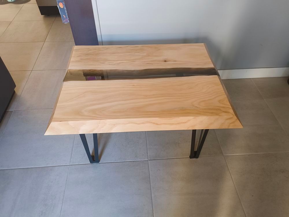 Table basse bois/epoxy Meubles