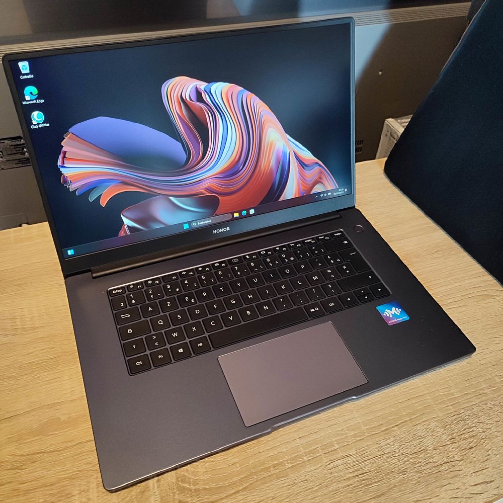 Pc portable honor MagicBook X 15 i3 Matériel informatique