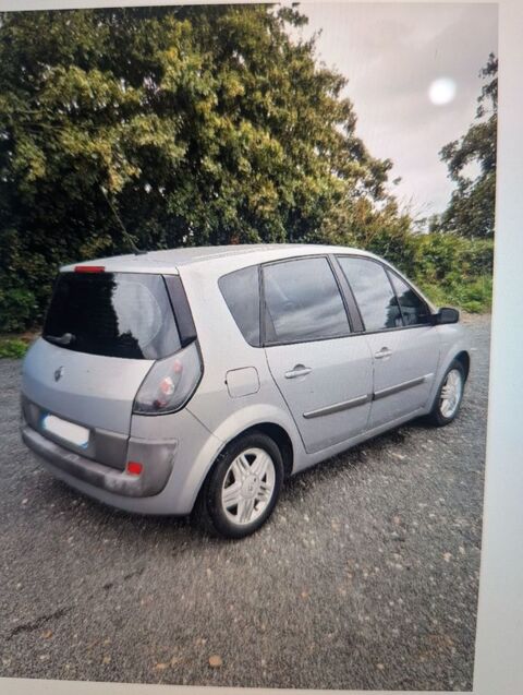 Renault Scénic II Scenic 1.6 16V Confort Authentique 2003 occasion Les Bréviaires 78610
