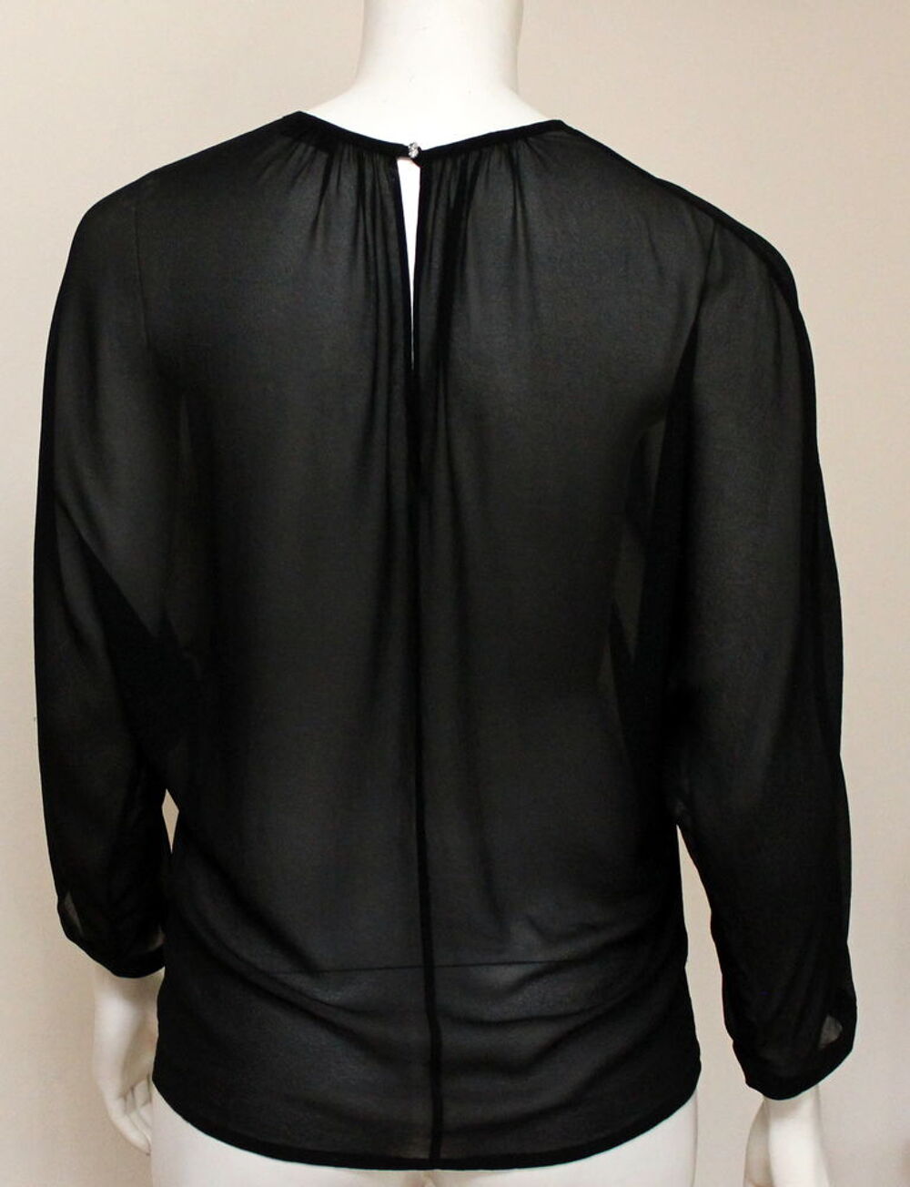 Blouse soie noire VERSACE T.38 Fr Vtements