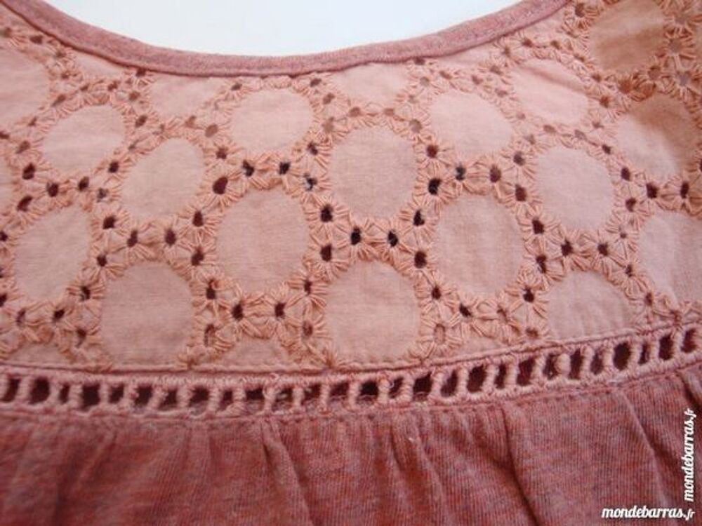 Haut &agrave; bretelles fantaisie Vêtements