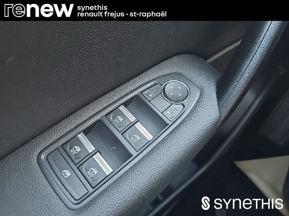 Captur E-Tech 145 - 21 Intens 2022 occasion 83600 Fr&eacute;jus