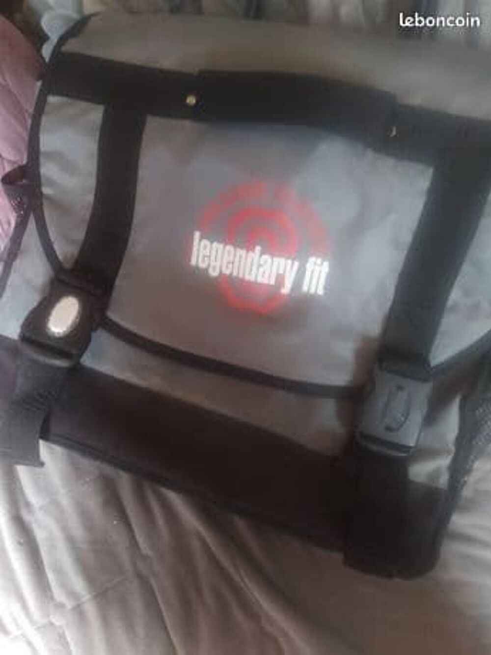 CARTABLE A ROULETTES POUR COLLEGE OU PRIMAIRE 13 euros Maroquinerie