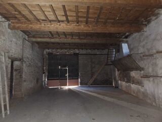  Remise / Grange � vendre 8 pi�ces 240 m�