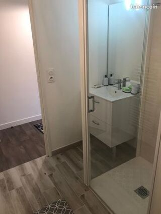  Appartement à louer 1 pièce 20 m²