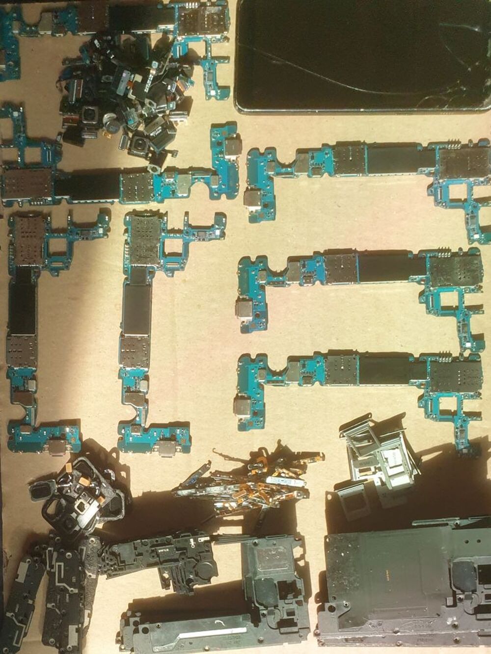 Lot smartphones 4 Téléphones et tablettes