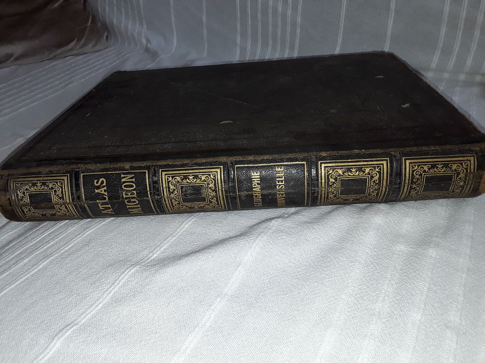 Atlas Migeon 1885 Livres et BD