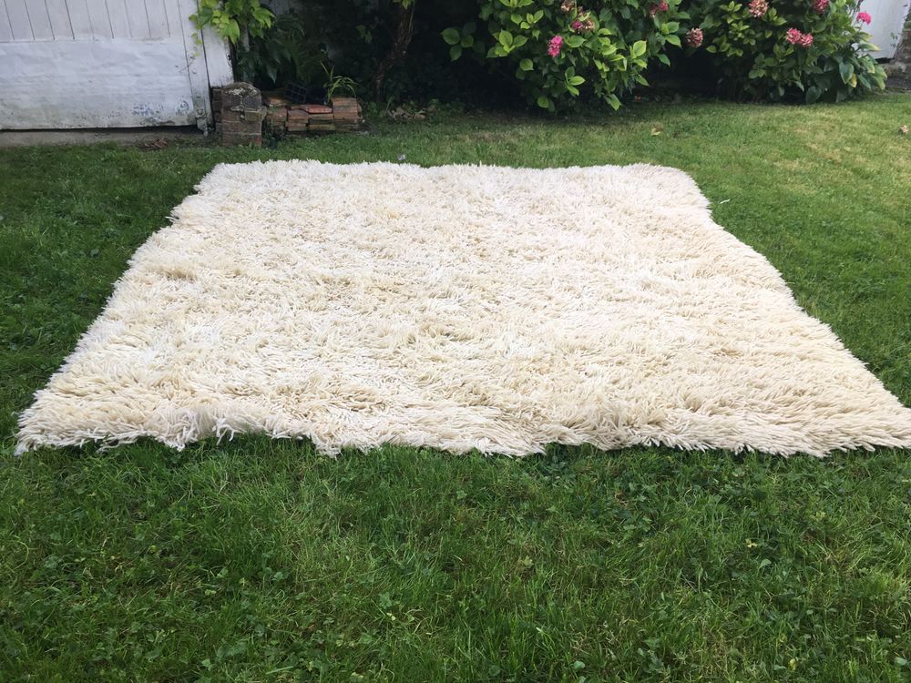 Tapis artisanal marocain ivoire m&egrave;ches 8cms Décoration