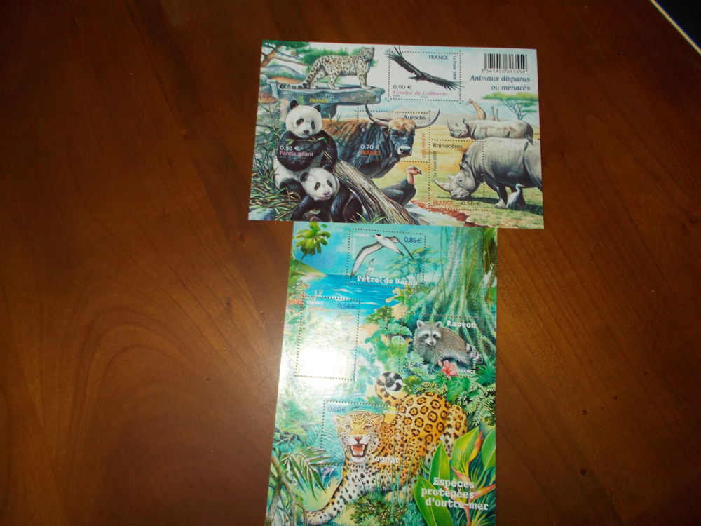 2 plaquettes timbres esp&egrave;ces prot&eacute;g&eacute;es 