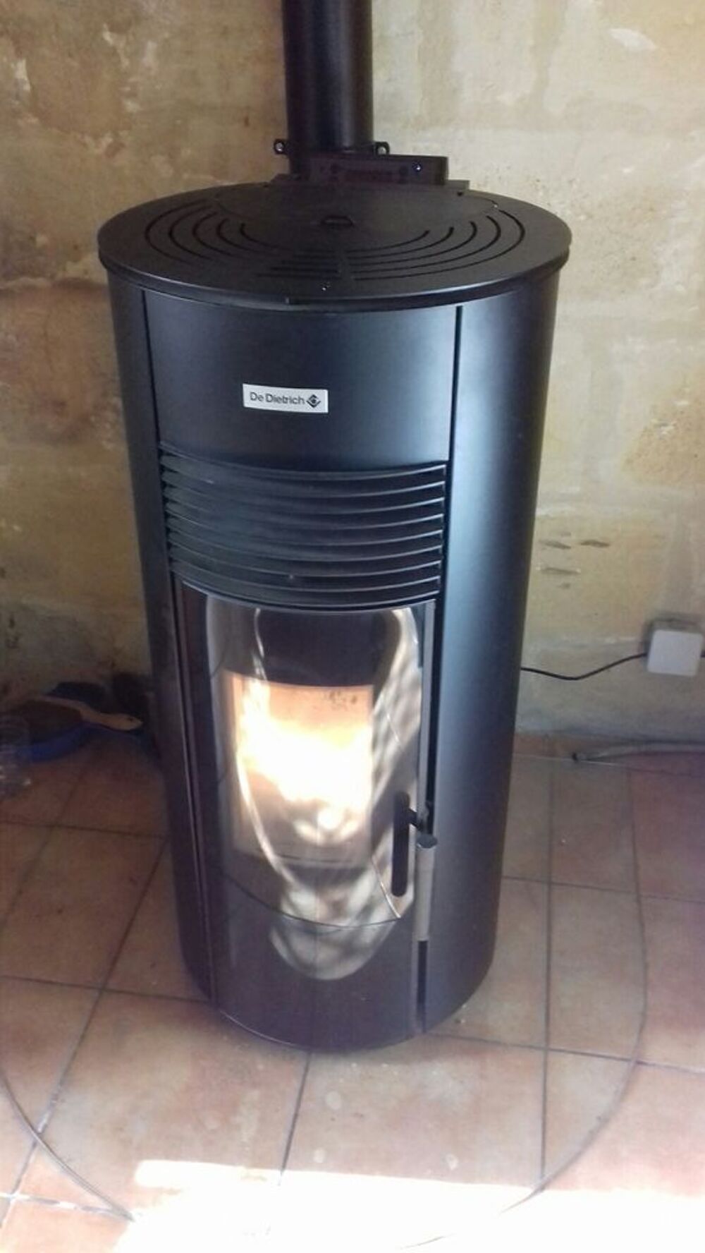 Po&ecirc;le a pellet Electroménager