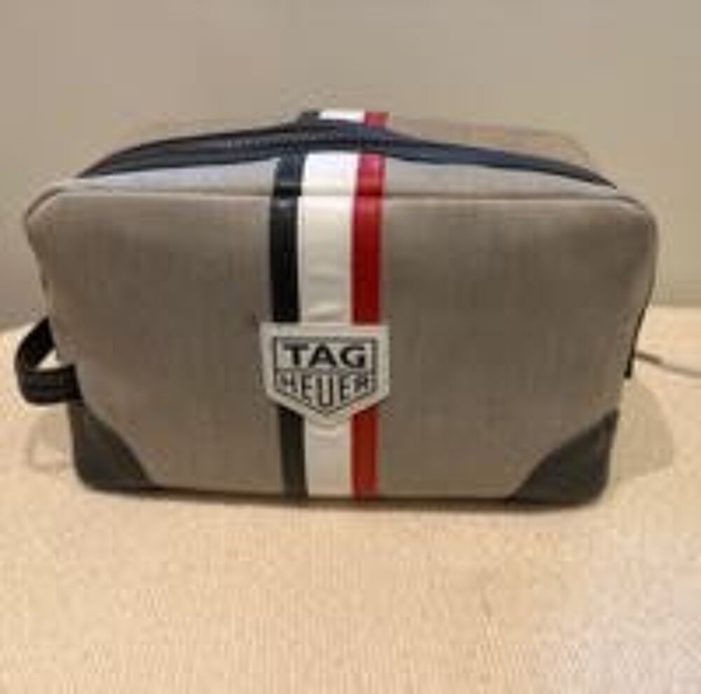trousse TAG HEUER 