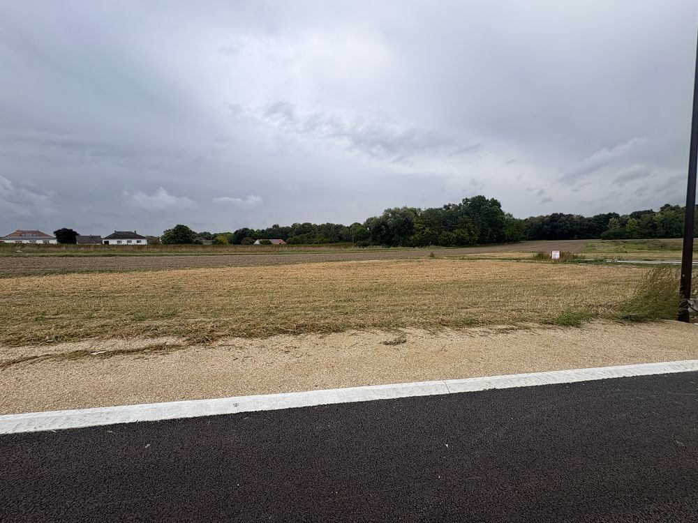 Vente Terrain Terrains constructibles et viabilisés à Saint Lyé Saint-lyé