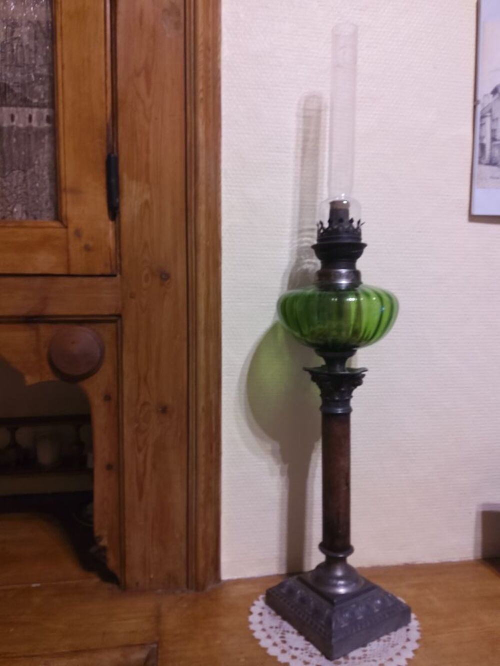 LAMPE &Agrave; P&Eacute;TROLE Décoration