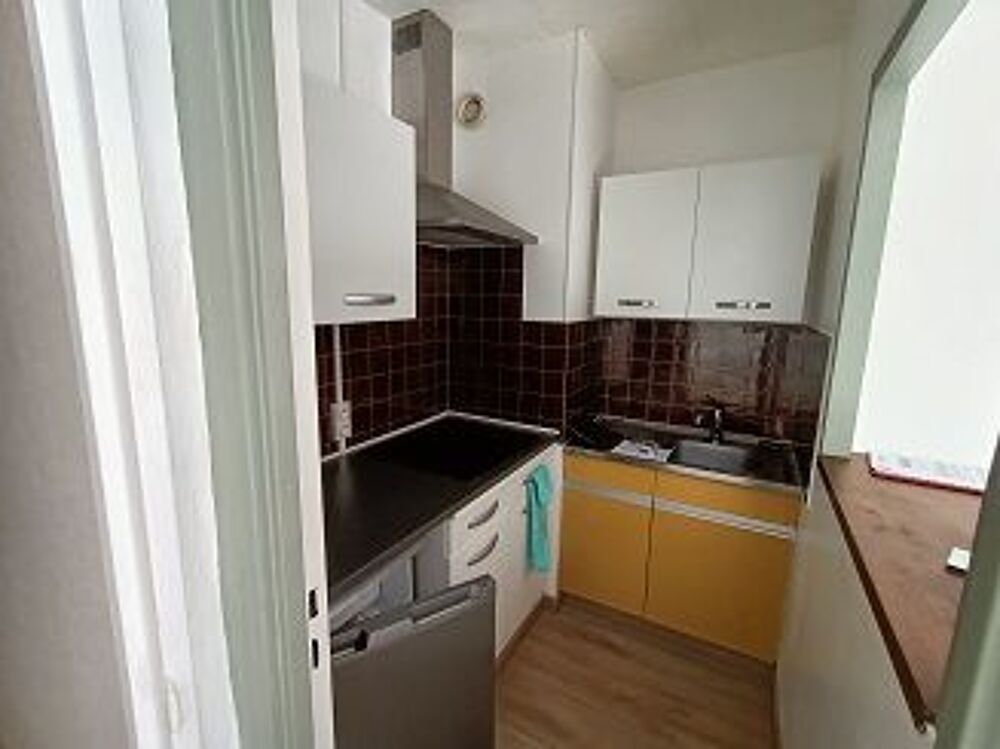 Location Appartement STUDIO CENTRE VILLE SENS Sens
