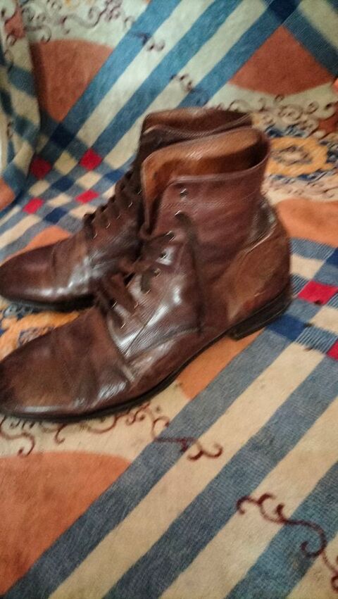 Boots a lacets cuir italie pointure 44 trs bon tat 28 Cachan (94)