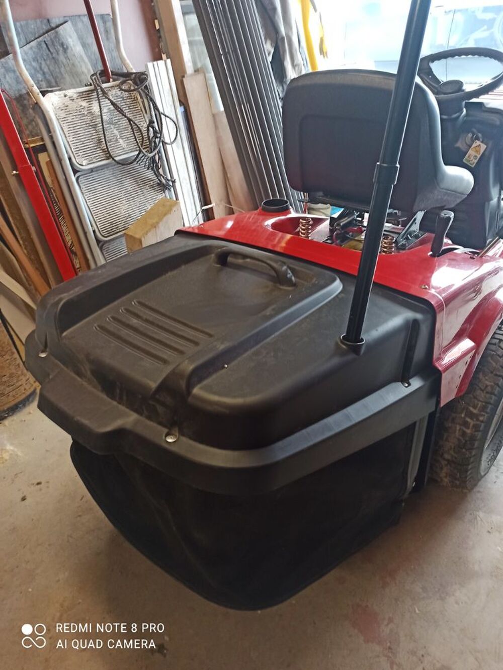 Tondeuse auto port&eacute;e Jardin