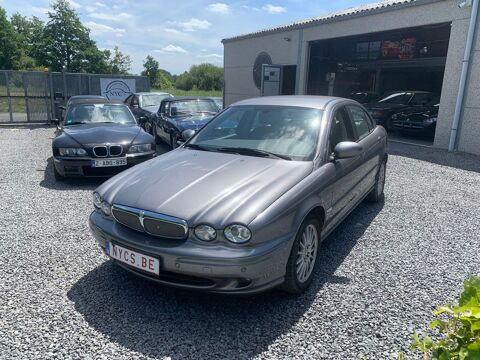 Annonce voiture Jaguar X-Type 8900 €