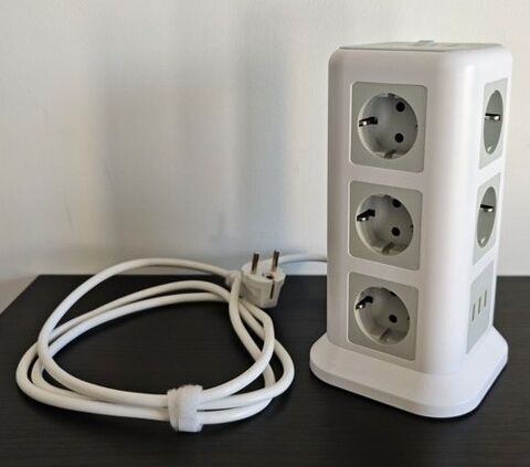 Tour multiprise TESSAN avec interrupteur et 3 USB 20 Metz (57)