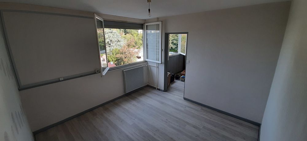 Location Appartement Appartement F2 50m2 secteur La Métare très lumineux. Saint-Étienne
