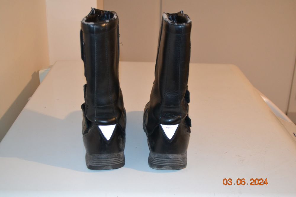 Bottes moto montantes taille 38 cuir Goretex Chaussures