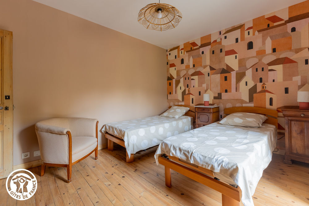   NOUVEAU Gîte de France 12 personnes à Tauves (La Bourboule) Auvergne, Tauves (63690)