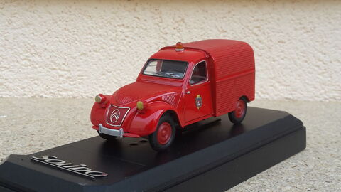 Citroën 2 cv camionnette pompiers 16 Follainville-Dennemont (78)