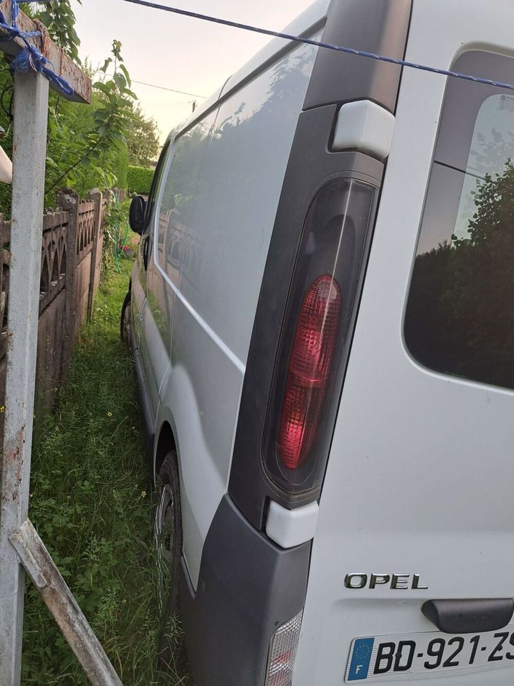 Vivaro VIVARO CA 2900 L2H1 2.0 FAP CDTI 115 CH PACK CLIM + EASYTRONIC 2006 occasion 71120 Charolles