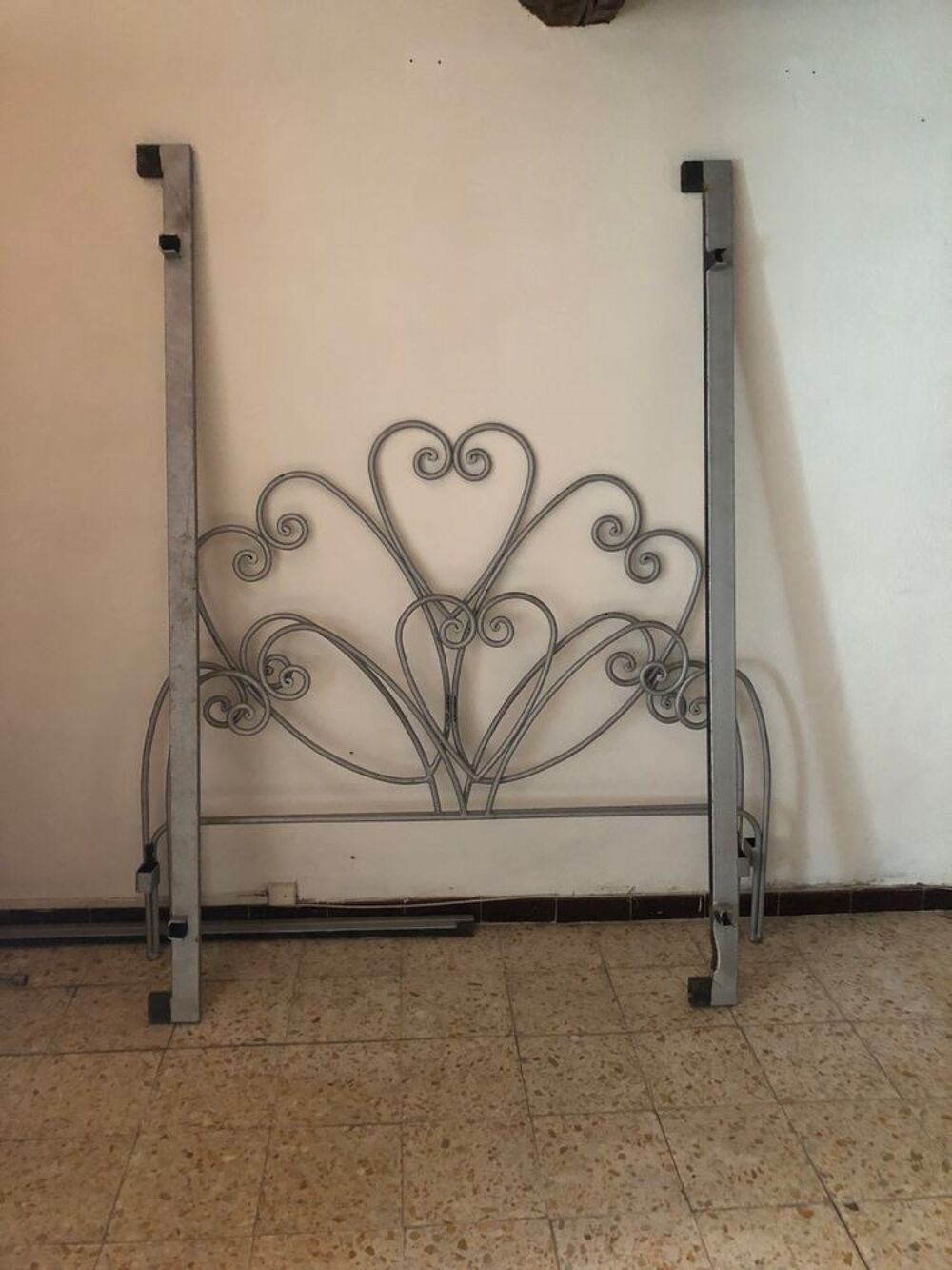 Lit en ferronnerie Meubles