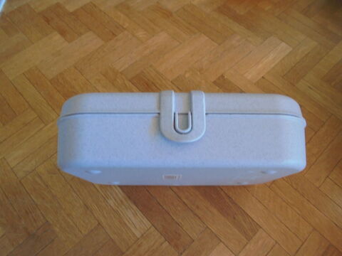 Boite repas 2 en 1 grise Koziol (100) 12 Tours (37)