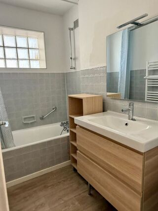  Appartement  vendre 4 pices 79 m